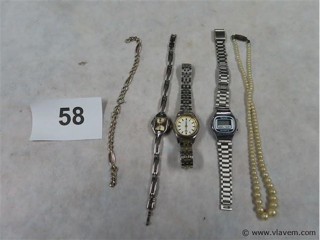 Uurwerken en divers - afbeelding 1 van  3