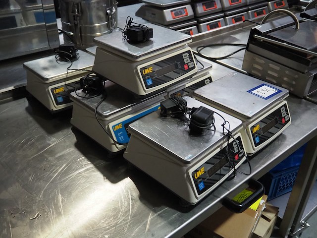 Uwe/riba b.v. - afbeelding 2 van  8