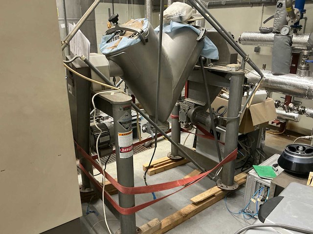 V menger overige procesapparatuur en machines - afbeelding 1 van  21