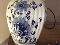 Vaas delft - afbeelding 2 van  2