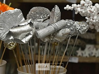 Vaas met decoratie - afbeelding 2 van  4