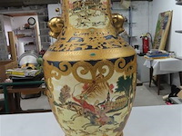 Vaas verguld en gemarkeerd