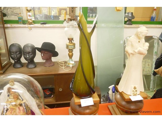 Vaas - afbeelding 1 van  1