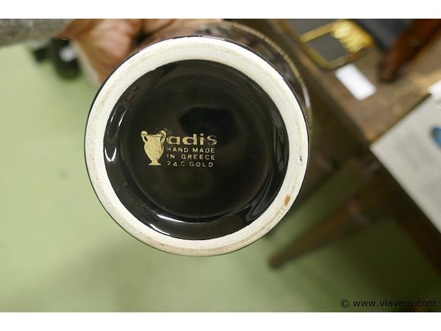 Vaas - afbeelding 1 van  2