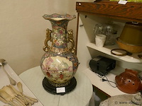 Vaas - afbeelding 1 van  1