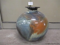 Vaas - afbeelding 1 van  3