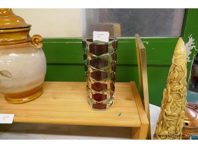 Vaas - afbeelding 1 van  1