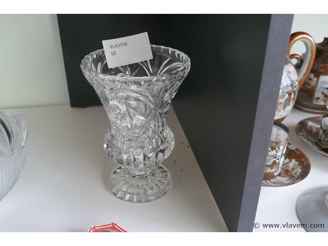 Vaasje in kristal - afbeelding 1 van  1