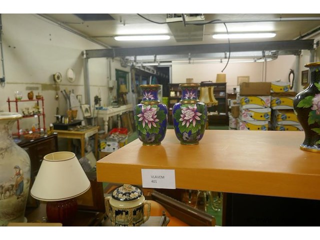 Vaasjes in cloisonne - afbeelding 1 van  1