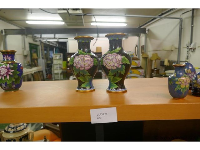 Vaasjes in cloisonne - afbeelding 1 van  1