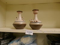 Vaasjes in keramiek - afbeelding 1 van  1