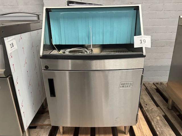 Vaatwasmachine moyer diebel df m7 - afbeelding 1 van  6