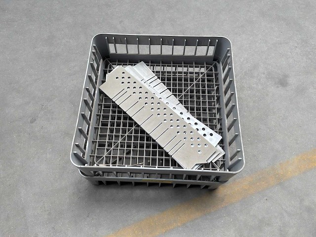 Vaatwasmand nieuwstaat (2x) - afbeelding 2 van  2