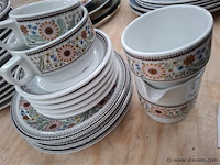 Vaatwerk - afbeelding 4 van  4