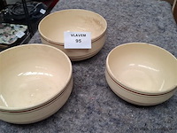 Vaatwerk - afbeelding 1 van  3