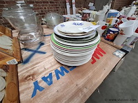 Vaatwerk - afbeelding 1 van  5