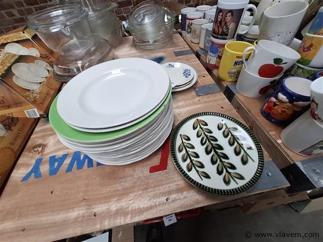 Vaatwerk - afbeelding 2 van  5