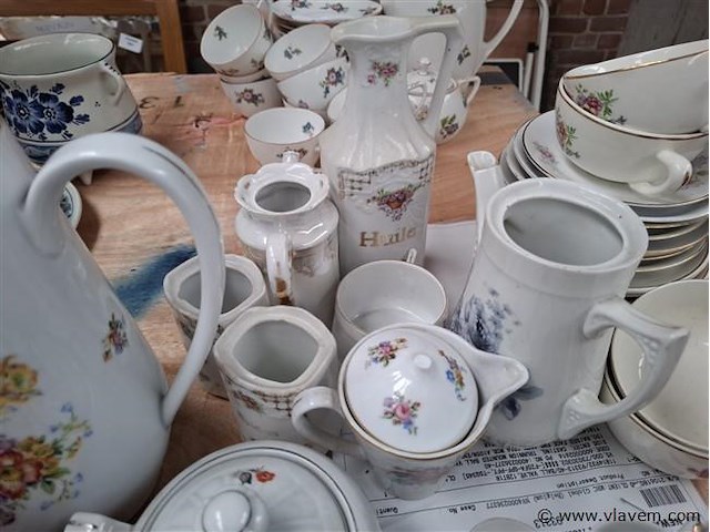 Vaatwerk - afbeelding 2 van  3