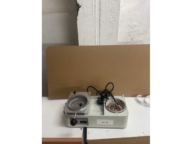 Vacfomat tandarts apparatuur - afbeelding 1 van  4