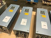 Vacon frequentieregelaar - afbeelding 1 van  2