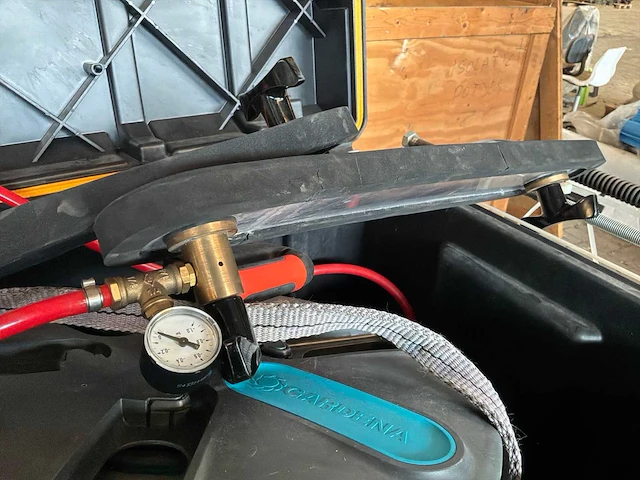 Vacuümheffer in koffer - afbeelding 3 van  5