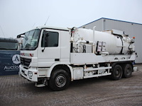 Vacuümtankwagen vrachtwagen mercedes-benz 930.24 diesel 2008 - afbeelding 1 van  1