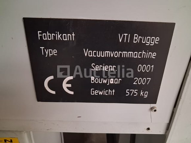 Vacuümthermovormmachine vti brugge 2007 - afbeelding 3 van  3