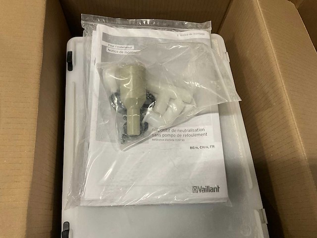 Vaillant 009730 neutralisatie unit (4x) - afbeelding 3 van  4