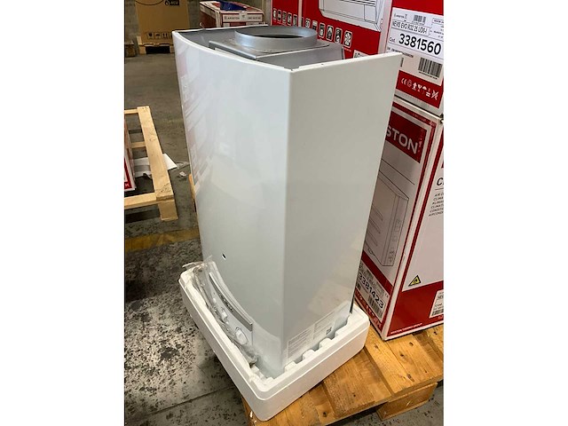 Vaillant atmomag mag 144/1 g(e-be) gasgestookte doorstroomgeiser - afbeelding 3 van  6