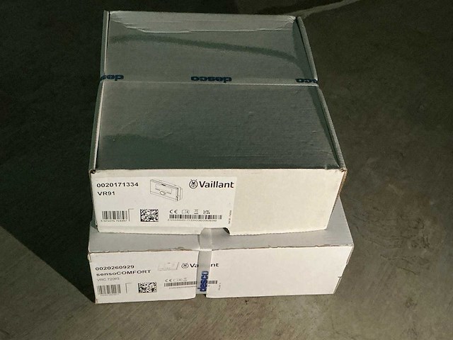 Vaillant thermostaat (2x) - afbeelding 1 van  2
