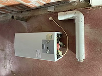 Vaillant turbo mag verwarmingsinstallatie water (2x) - afbeelding 1 van  7