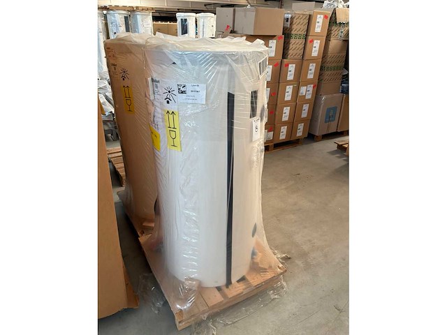 Vaillant unistore vih rw 200 warmwaterboiler voor combi warmtepompen - afbeelding 1 van  2