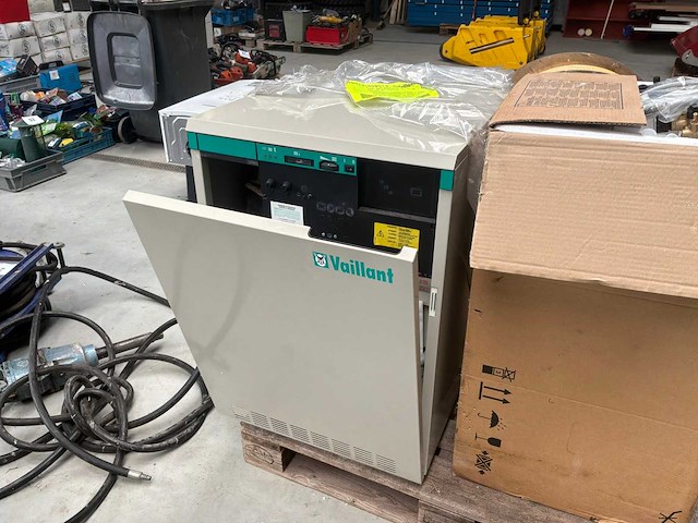 Vaillant vk be 450-3 t condensatieketel op gas - afbeelding 1 van  5