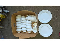 Vaisselle des restauration - afbeelding 3 van  6