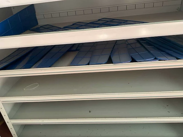 Vakken kast en kastje - afbeelding 4 van  13
