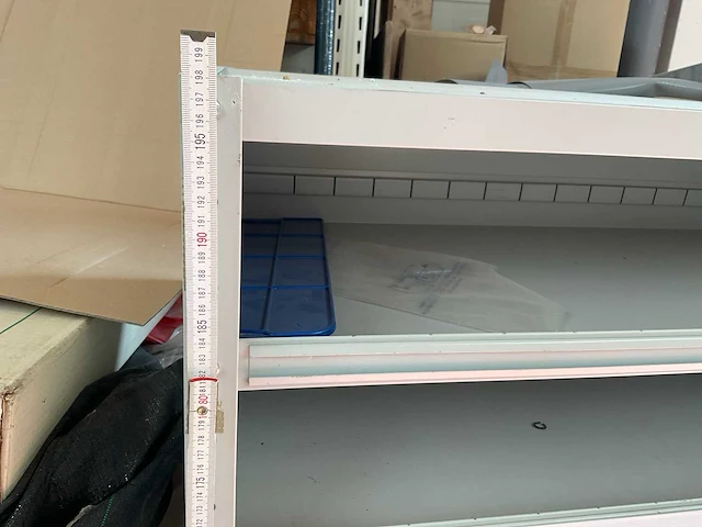 Vakken kast en kastje - afbeelding 6 van  13
