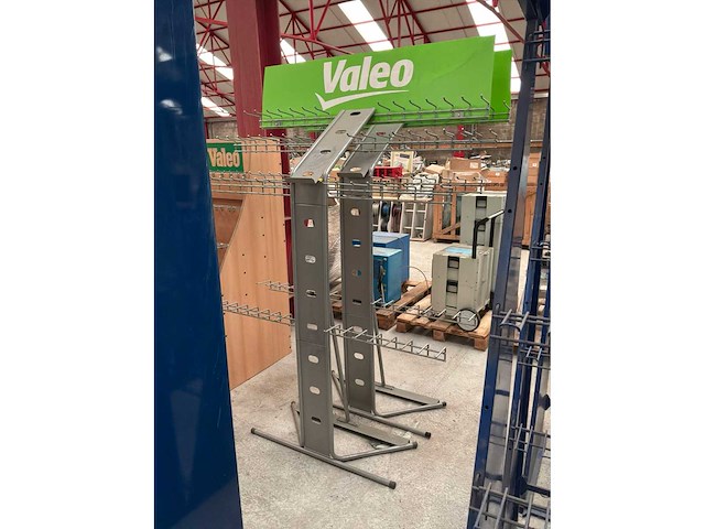 Valeo- bosch presentatie rek diverse modellen (6x) - afbeelding 3 van  3