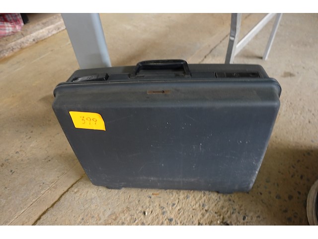 Valies commodore - afbeelding 1 van  1