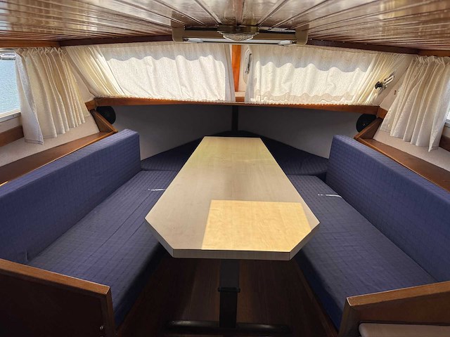 Valk kruiser 950 sport stalen motorjacht (mercedes) - 9,5m - afbeelding 30 van  57