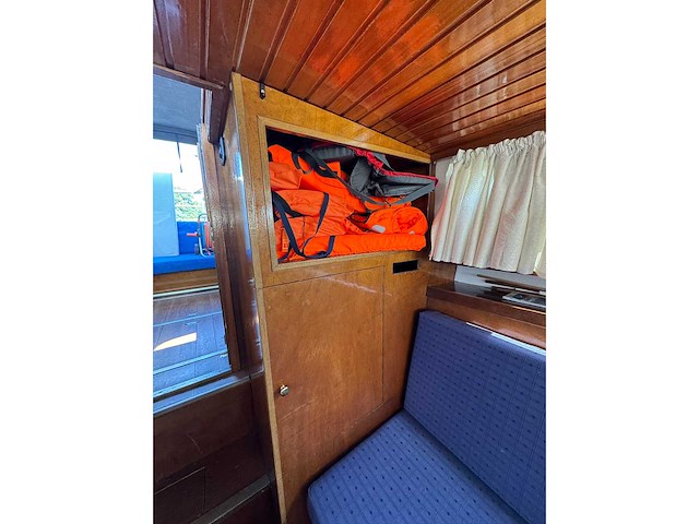 Valk kruizer 950 sport stalen motorjacht (mercedes) - 9,5m - afbeelding 27 van  45