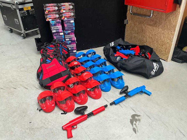 Valken paintbal en rebals spel - afbeelding 2 van  7