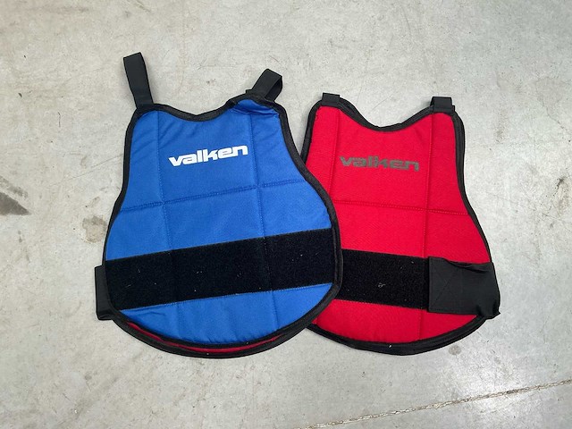 Valken paintbal en rebals spel - afbeelding 5 van  7