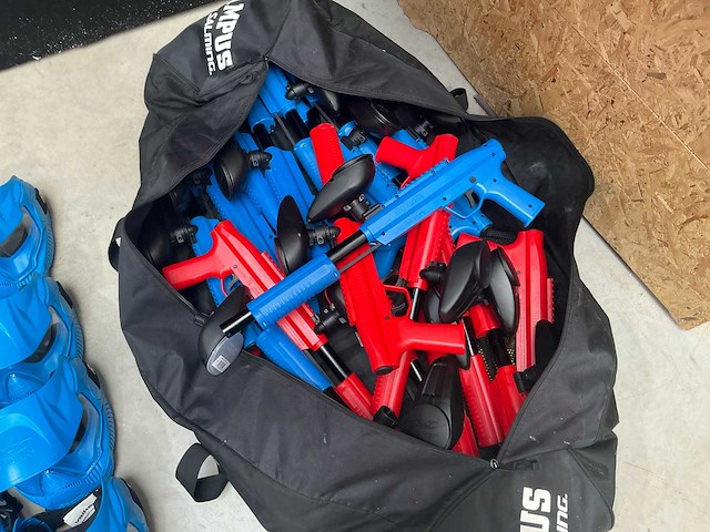 Valken paintbal en rebals spel - afbeelding 6 van  7