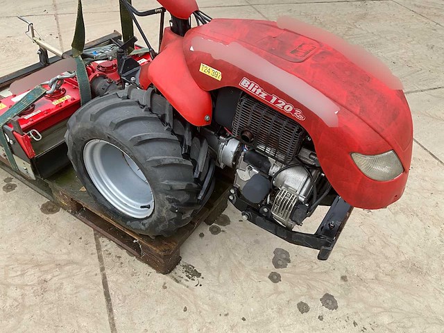 Valpadana blitz 120 rev motoculteur met rotoreg - afbeelding 12 van  15
