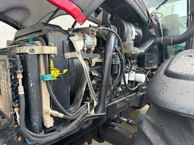 Valtra - t150 - vierwielaangedreven landbouwtractor - afbeelding 14 van  33