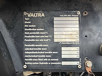 Valtra - t150 - vierwielaangedreven landbouwtractor - afbeelding 6 van  13