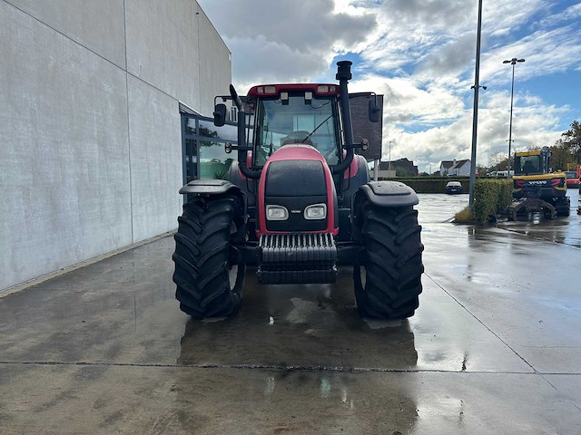 Valtra - t150 - vierwielaangedreven landbouwtractor - afbeelding 7 van  13