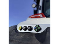 Valtra t254 versu vierwielaangedreven landbouwtractor - afbeelding 19 van  22