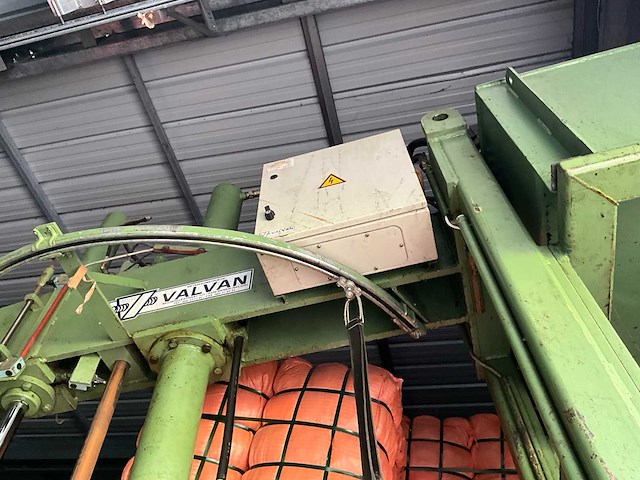 Valvan industriële verticale balenpers - afbeelding 5 van  9