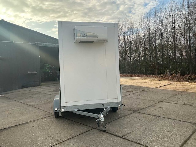 Van branteghem - mobiele geïsoleerde koelwagen (750kg) - afbeelding 8 van  12